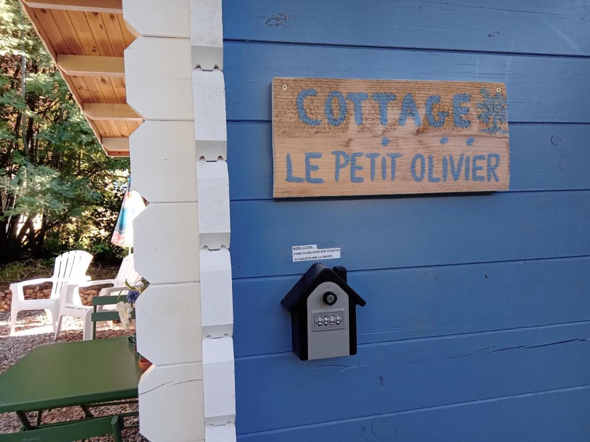 Chalet "Le Petit Olivier" Gites Appart 'Hotel L'Echappee Belle D'Aubenas Logement 2 Sur 3 Экстерьер фото